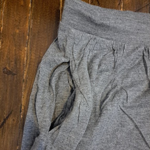 H&M Gray Maxi Skirt Size Medium - Picture 3 of 3